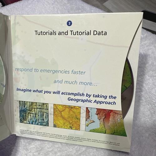 ArcGis 9.2 Evaluation Edition Software Windows with Tutorials Disc - Picture 5 of 5