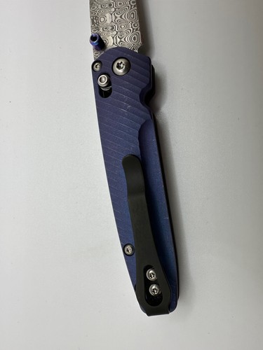 New Benchmade 485-171 /Gold Class /Valet /Damascus /Blue Titanium rare - Picture 11 of 15