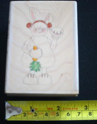 Stempel auf Holzblock süßer Hase Häschen Karotte Ohrenschützer Ostern NEU