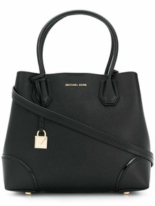 medium black handbag