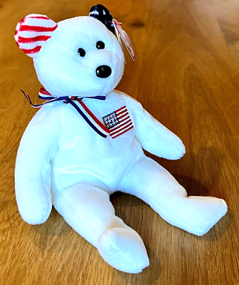 Beanie Baby AMERICA a 9/11 Red Cross Bear for Disaster Relief Fund