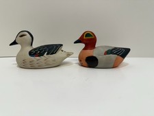 Vintage Beautiful Decorative Ceramic Ducks - lot of 2 - Great condition 