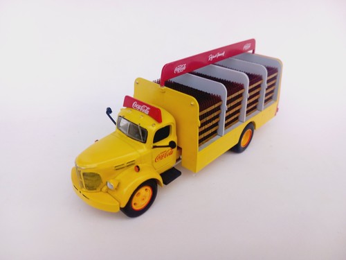 1/50 o scale 3d printed 1940 Reo Gold Comet truck handmade custom kitbashed - Picture 8 of 8