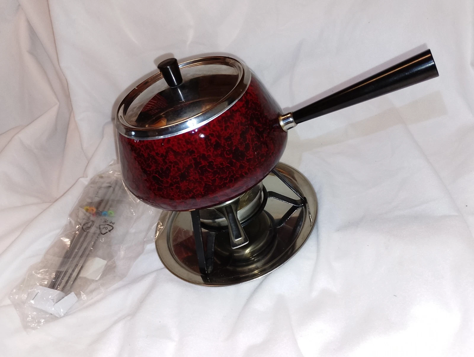 Vintage Spring Enamel Party Fondue Set + 6 Replacement Forks