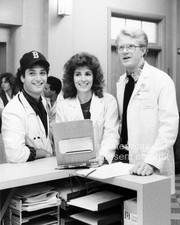 Howie Mandel Cynthia Sikes Ed Begley Jr. Photo 8x10 St. Elsewhere TV Show 1982