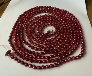VINTAGE CHRISTMAS GLASS BEAD TREE GARLAND- RED BEADS- 9 ft 