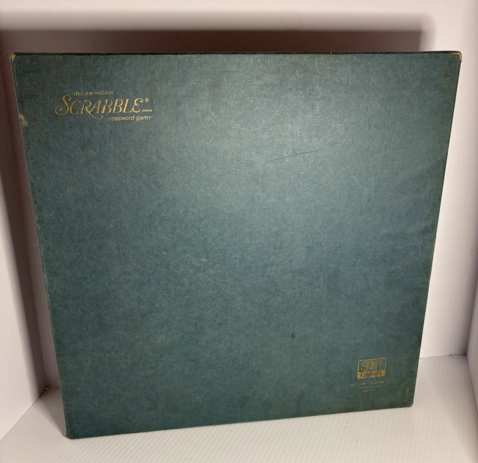 Vintage 1977 Scrabble Deluxe Edition Turntable - COMPLETE - Image 2 of 4