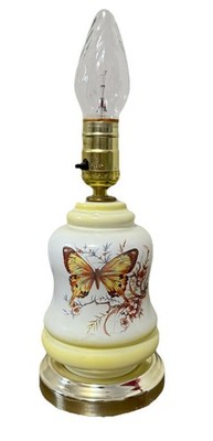 Vintage Underwriter Laboratories Portable Table Parlor Butterfly Lamp
