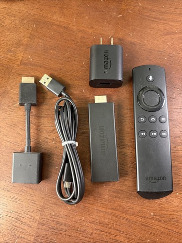 Amazon Fire Stick CE0984 Streamer LY73PR 2. Generation mit Fernbedienung getestet sauber
