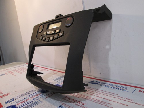 Kit de instalación doble DIN Metra 99-7803G para Honda Accord Climate 2003-2007 selecto - Imagen 2 de 14