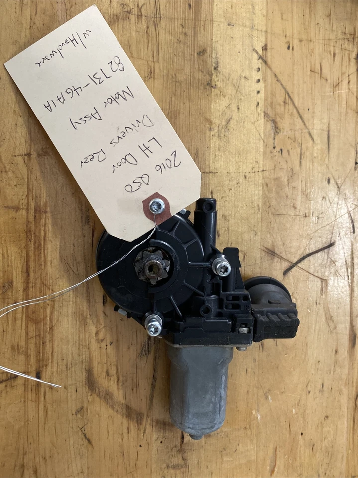 Conjunto de motor y reguladores ventana trasera INFINITI Nissan Q50 G37 LH 82731-4GAIA Foto 3 de 4