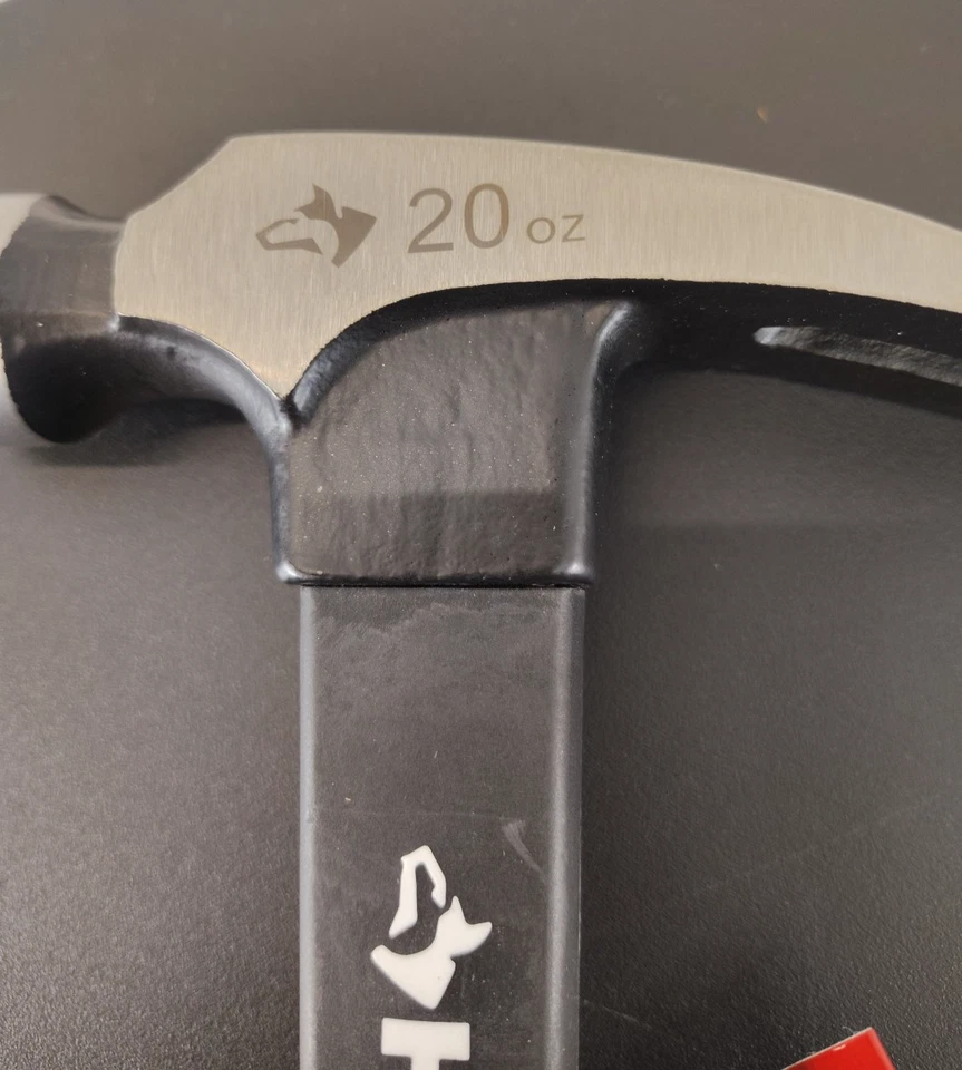 Husky Rip Claw Hammer 20 盎司玻璃纤维手柄磁性指甲起动器重型 — 第 3/4 张图片