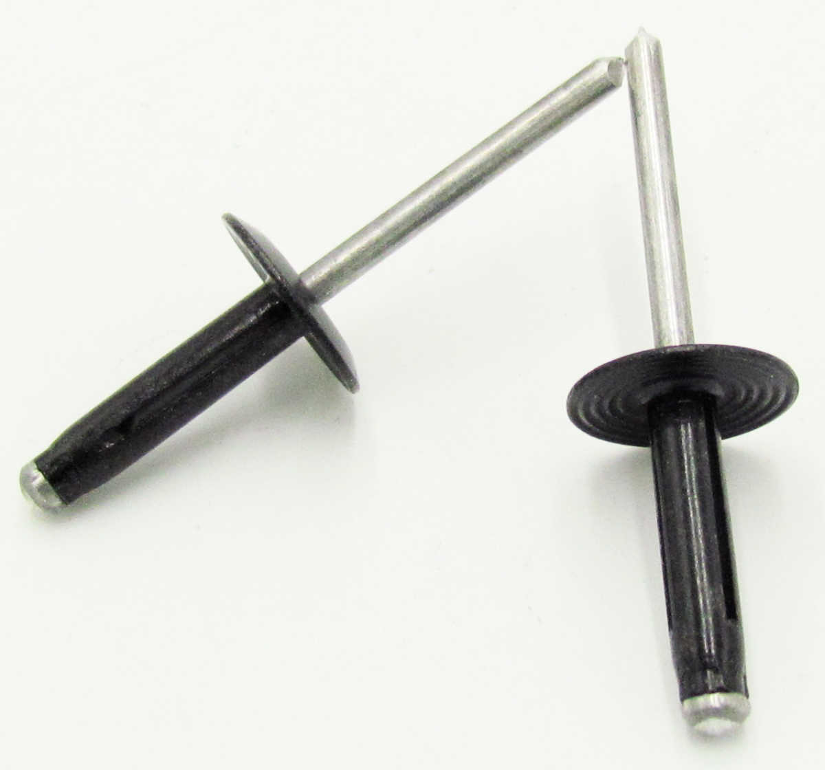 25 Pack Black Aluminum Split Type Retention Rivet Fits GM 11516807
