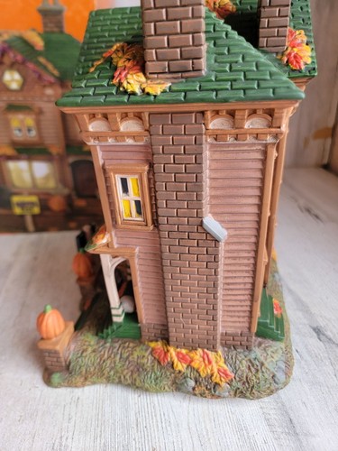 DEPT 56 6000659 Monster Mash Party Haus Halloween Trick or Treat Lane Village - Bild 9 von 13