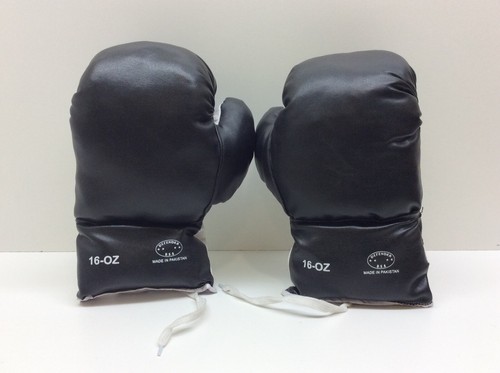 DEFENDER USA 16-OZ. BLACK/WHITE COLOR BOXING GLOVES