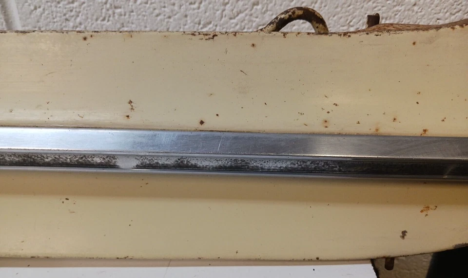 Faldas guardabarros usadas OEM LH + RH con moldura Chrysler New Yorker 1966 (LI84) Foto 4 de 4