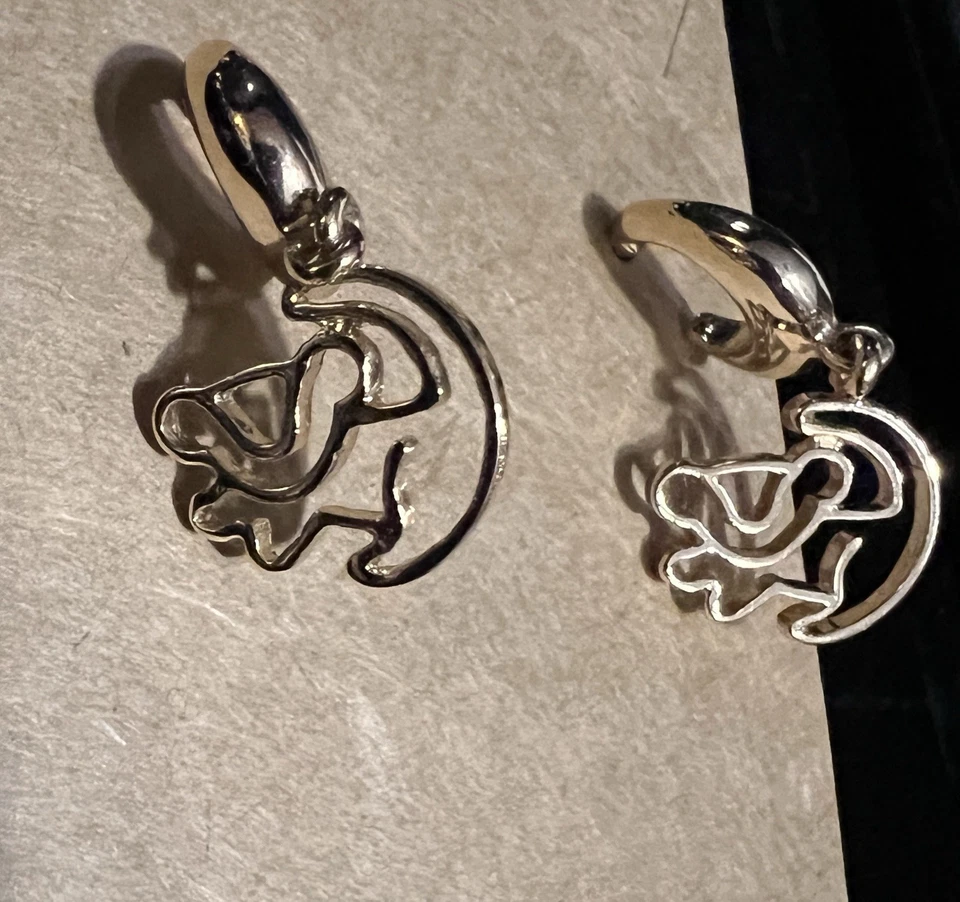 Disney Simba Lion King Earrings Gold Tone - Image 2 of 3