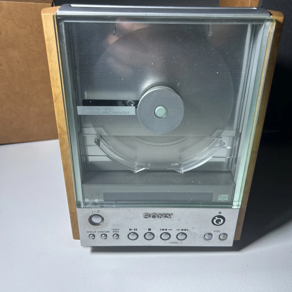 SONY CMT-EX1 CD Player AM/FM Combo With Speakers / For Parts Or repair - Image 2 of 4