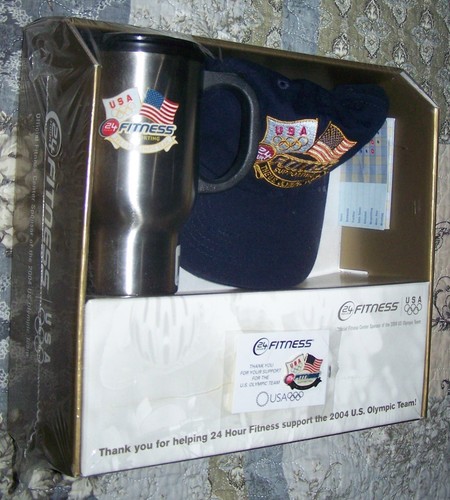 Juego de taza de café, tapa, prendedor de nivel dorado patrocinio olímpico de Estados Unidos 2004 nuevo sellado - Imagen 5 de 6