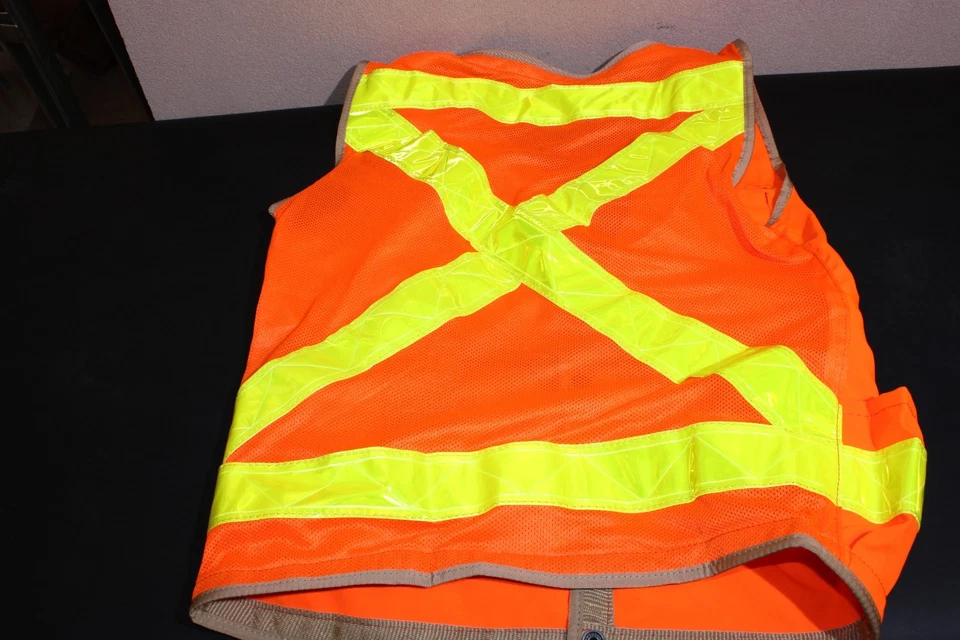 Chaleco Utilitario Seco Naranja Alta Visibilidad ANSI Clase 2 Surveyor Talla XS 38 8069-38-PARA Foto 4 de 4