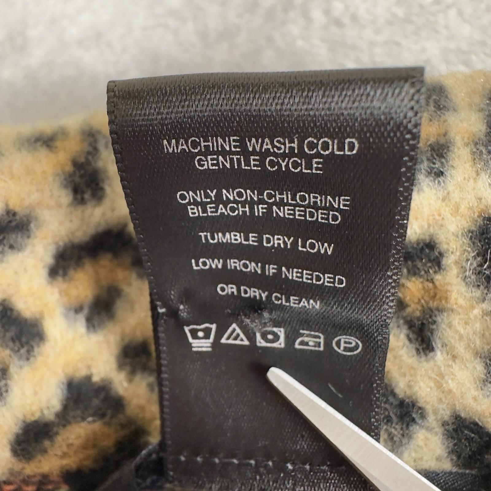 Ali Miles Patchwork Knit Jacket PS Boho Animal Pr… - image 16