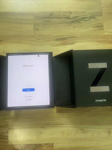 Smartphone Samsung Galaxy Z Fold 2 5G 256 Go, débloqué d'usine, noir - excellent état. - Photo 2 sur 5