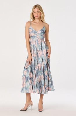 ASTR The Label Blue Multi Floral Smocked Midi Dress Sz L Adjust Spaghetti Strap | eBay ASTR The Label Blue Multi Floral Smocked Midi Dress Sz L Adjust Spaghetti Strap | eBay