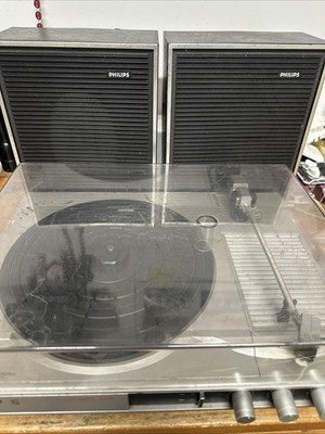 Vintage Philips Electronic D 5320 Turntable With Its 2 Speakers For Vinyls