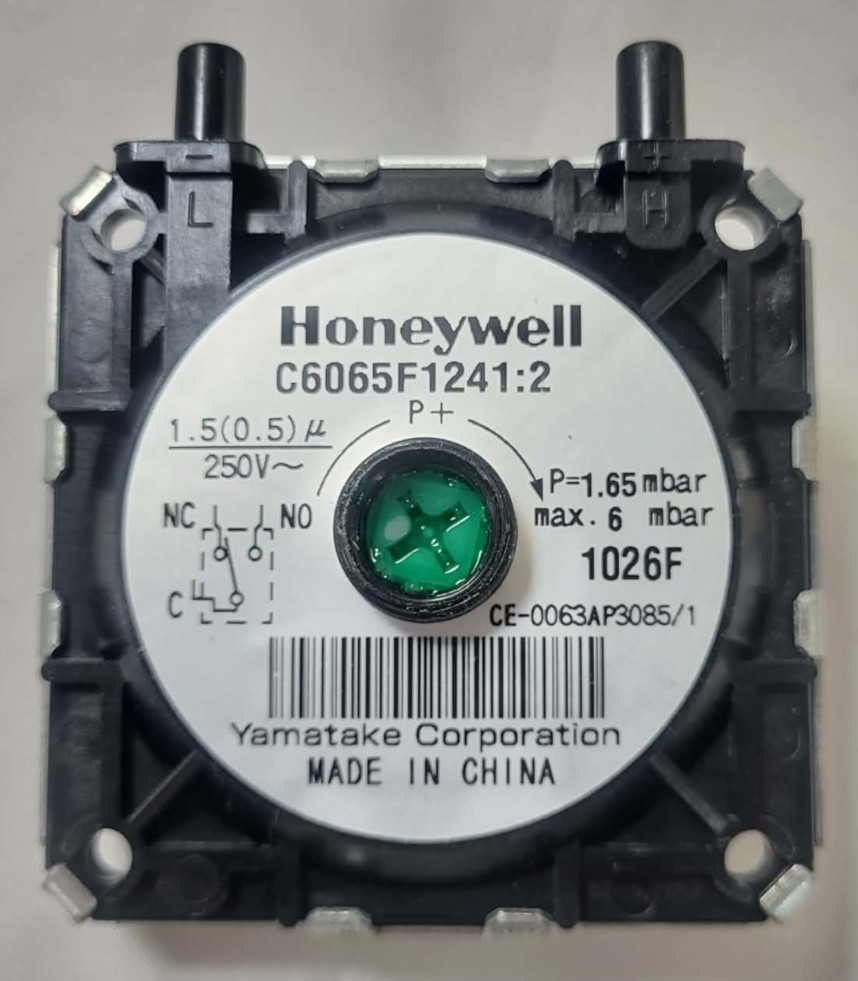 FERROLI 39805630 AIR PRESSURE SWITCH HONEYWELL C6065F1241 - NEW FREE DELIVERY