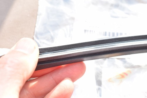 Porsche 911 964 Reflector Gasket 964-631-147-01 New Tail Upper Center 1989-1994 - Picture 13 of 15