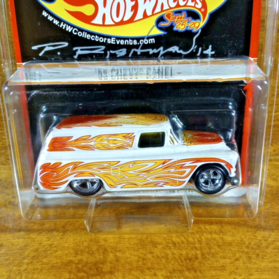 Hot Wheels RLC 27th Collectors Convention '55 Chevy Panel 922/1100