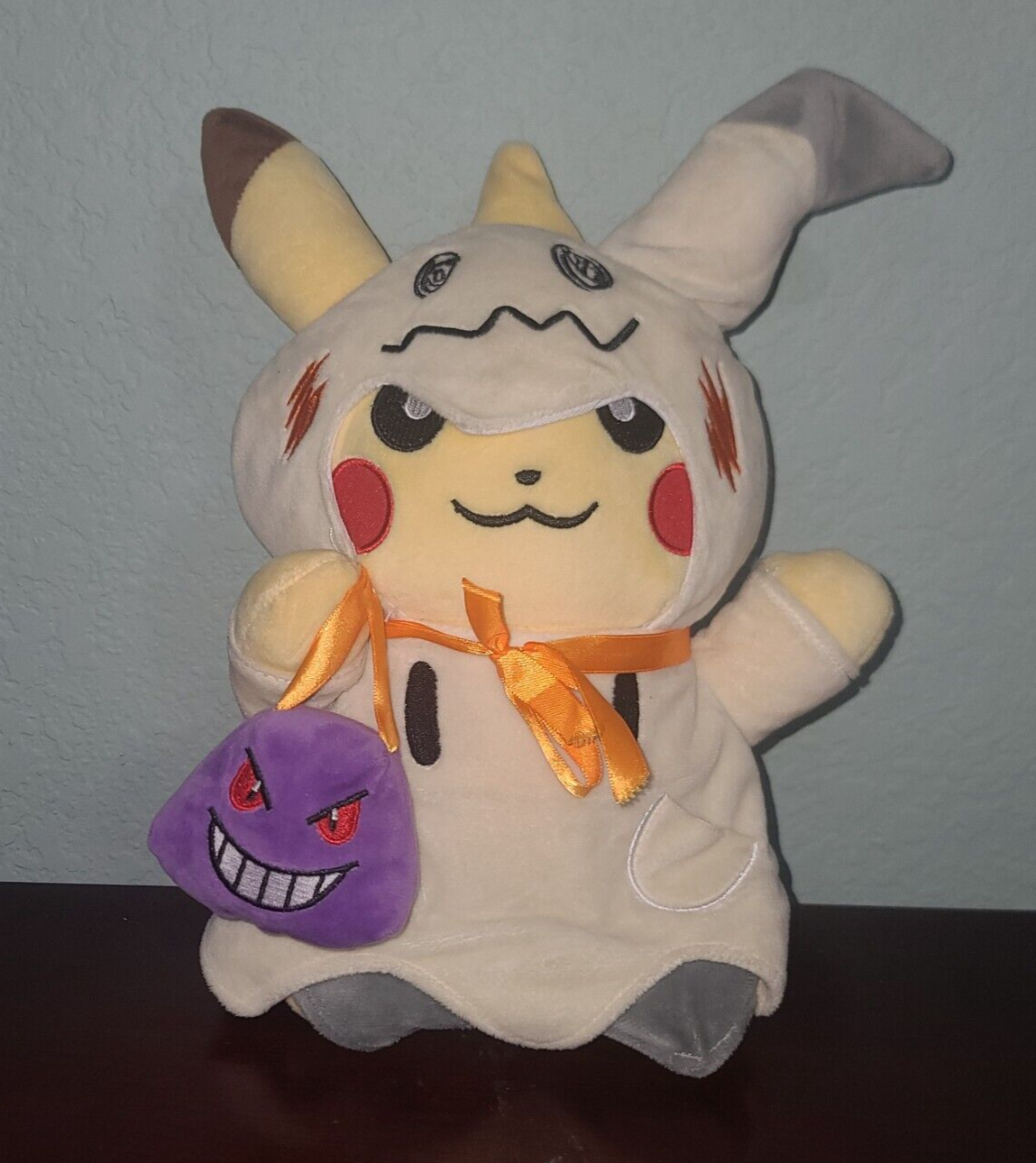 pumpkin parade pikachu