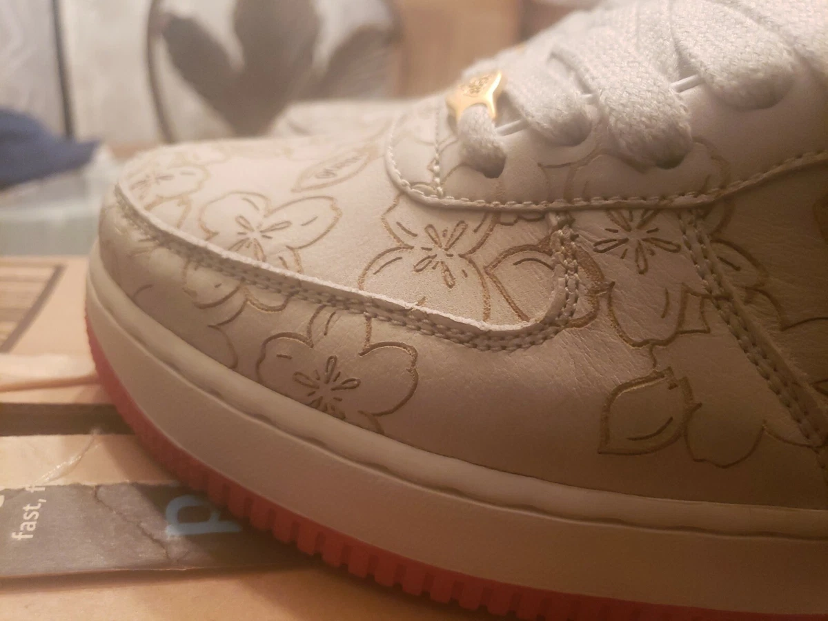 NEW NIKE AIR FORCE 1 UENO SAKURA SUPREME SIZE 10 28CM DUNK SB CO.JP