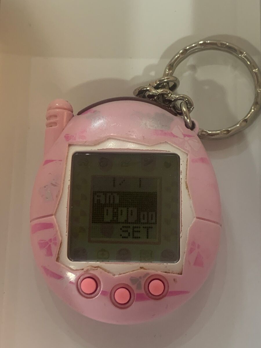 Tamagotchi Connection V3 Light Pink with Ribbons 2006 Tested Tamagotchi Connection V3 Light Pink with Ribbons 2006 Tested