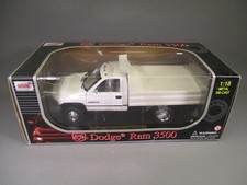 AX240 ANSON 1/18 1:18 DODGE RAM 3500 PICK UP REF 30381 BLANC