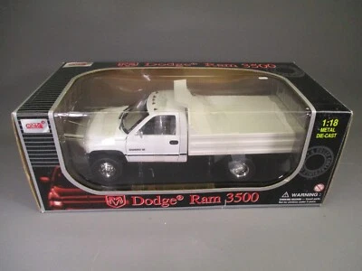AX240 ANSON 1/18 1:18 DODGE RAM 3500 PICK UP REF 30381 BLANC - Photo 1/4