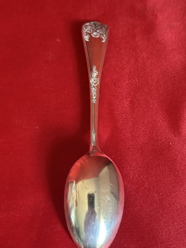 Wellesley by International Sterling Silver .925 Teaspoon 5-5/8" Monogram DM S1 - Picture 3 of 6
