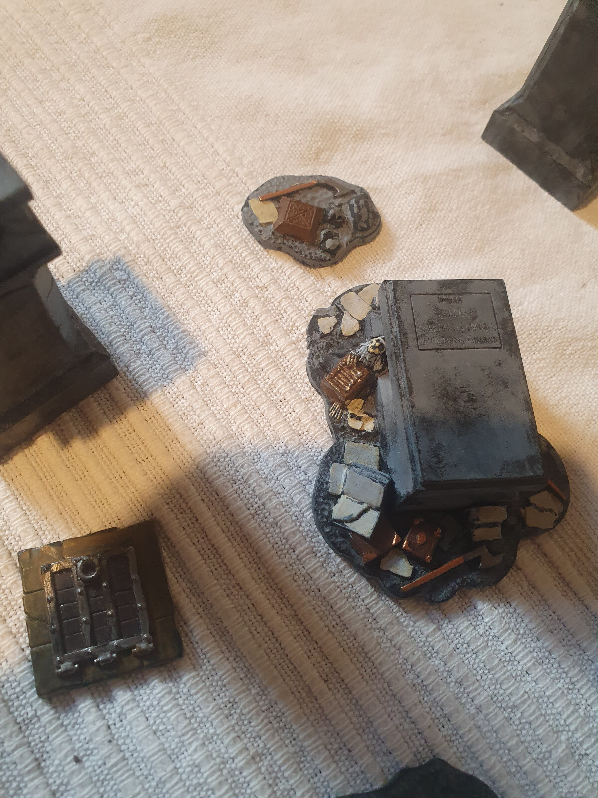 Picture 4 of 5