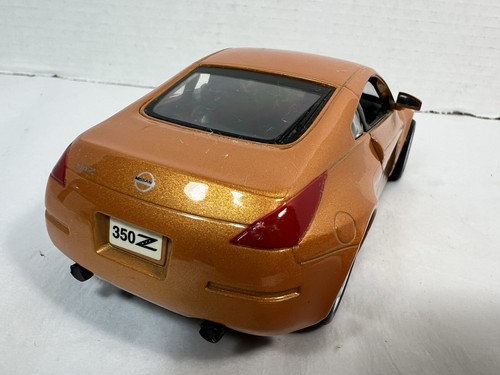 2003 Nissan 350 Z. 1/24 scale diecast Maisto model in Metallic Orange - Nice - Picture 10 of 15