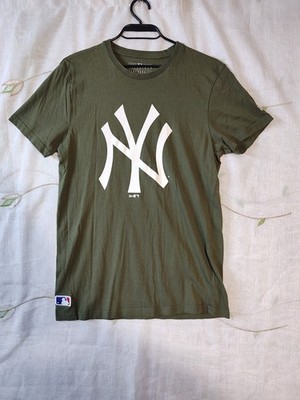 New Era New York Yankees MLB Team Logo Tee - Olivgrün - Herren Größe S