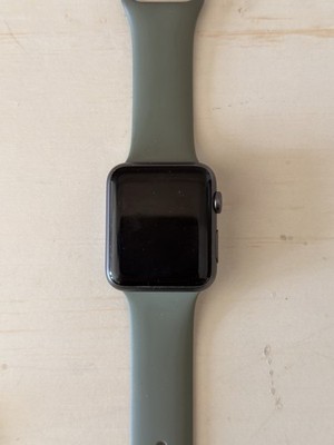 Apple Watch 42mm Aluminum Case 7000 Series Space Grey Used With Sport Band