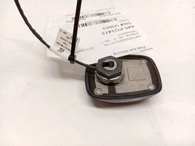 Antena de techo azul Porsche Panamera Cayenne 2011-2016 7PP035507F Foto 4 de 4