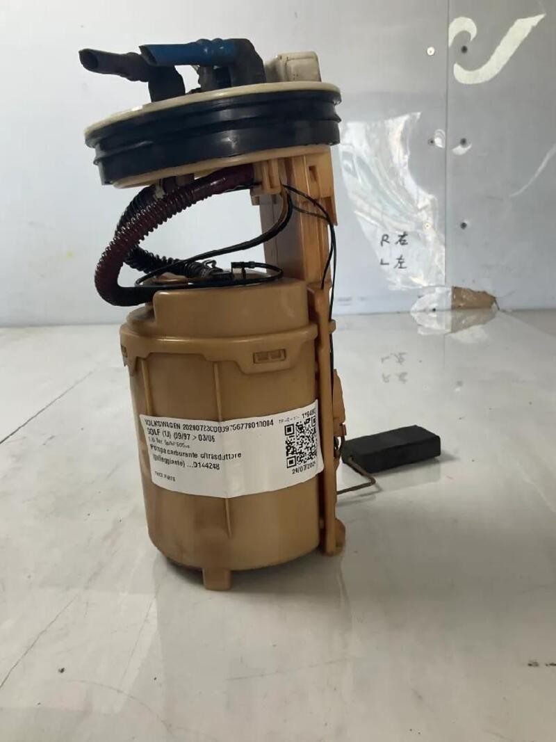 POMPA CARBURANTE C/TRASDUTTORE (GALLEGGIANTE) VOLKSWAGEN GOLF (1J) 1.6 BER