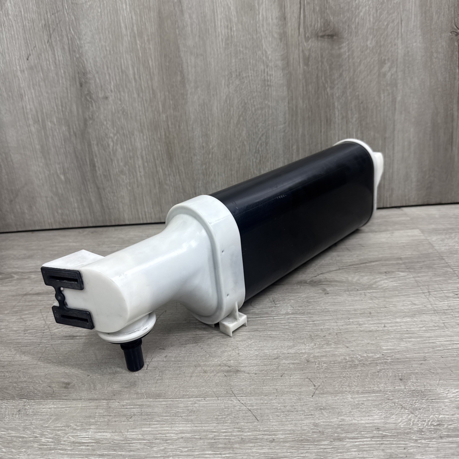 Maserati Quattroporte 2014-2017 Evap canister