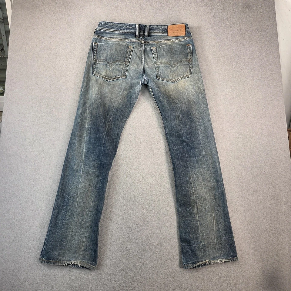 Jeans masculino Diesel Zatiny 32x32 azul denim bootcut regular lavagem suja 0803M - Imagem 2 de 4