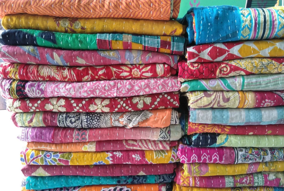 30 PC Wholesale Lot Throw Blanket Kantha Quilt Indian Vintage Cotton Bedspreads - Image 2 of 4