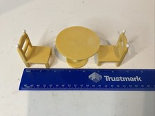 Sylvanian Families Kitchen Table 2 Chairs Callico Critters Set CC2257 Doll House