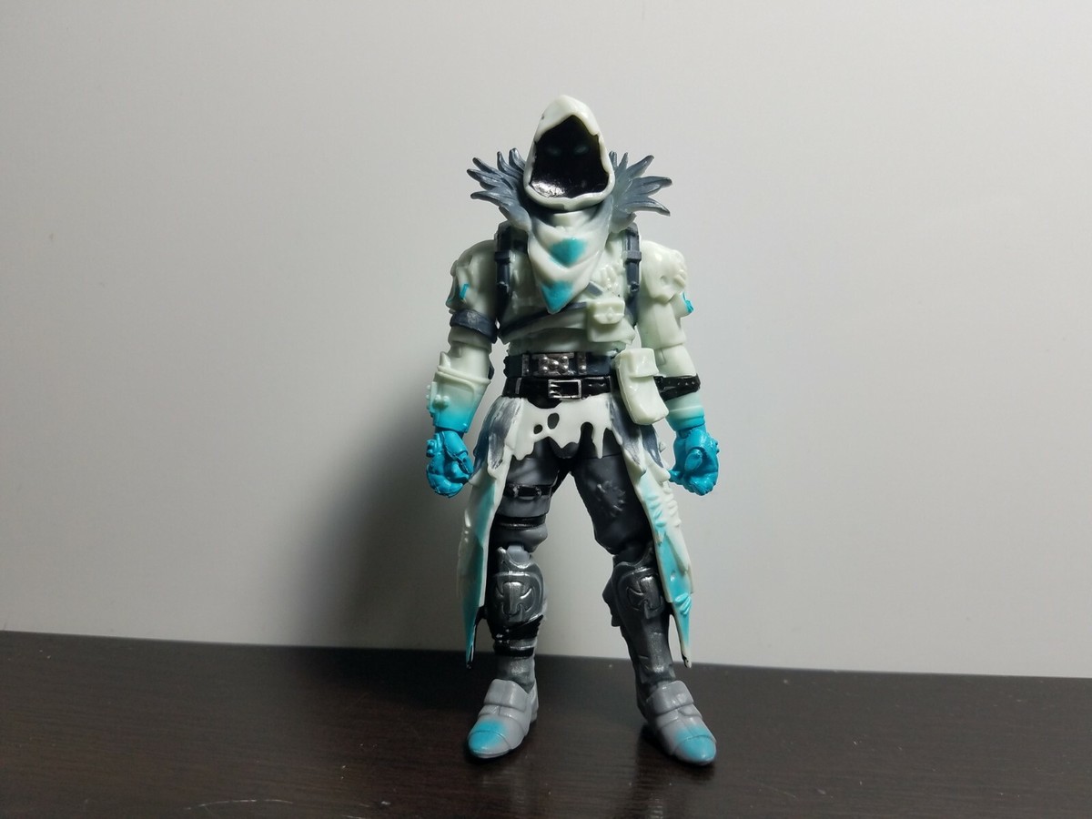 Fortnite Frozen Raven 4 Action Figure Jazwares Exclusive Jumbo