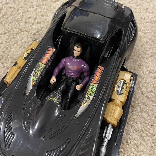 Batman Returns Bruce Wayne Custom Coupe - Batmobile - 1992 Kenner Vehicle Figure - Picture 6 of 9