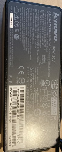 ORIGINAL LENOVO LAPTOP LADEGERÄT RECHTECKIGE SPITZE 90 W 20 V - 4,5 A MIT NETZKABEL